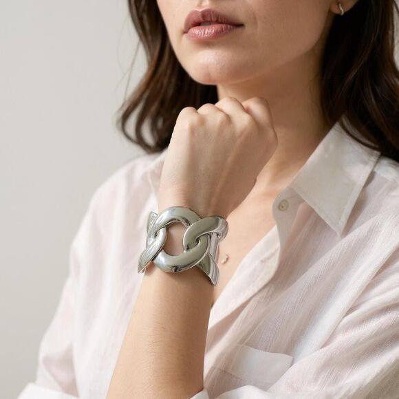Bansri-Curb Chain Cuff Silver Bracelet-Oversized - Picture 1 of 3